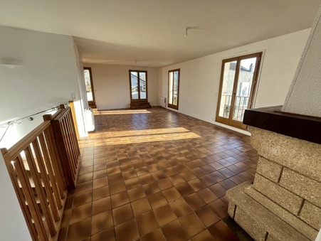 Location maison Beaune 21200; 1 100 &euro; 