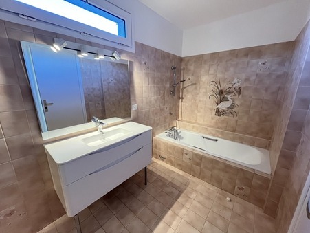 Maison sur Beaune ; 1 100 &euro;  ; Location Réf. 7891-IMMOLYS_