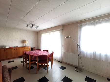 Maison 665 &euro;  Réf. 897 Yevres