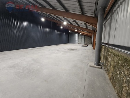 Location local professionnel Trebes 11800; 800 &euro; 