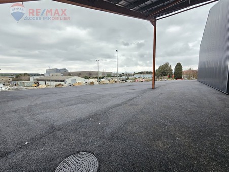 A louer local professionnel Trebes 11800; 1 000 &euro; 