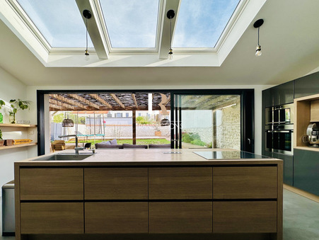 Vente Maison La Rochelle Réf. A10385 - Slide 1