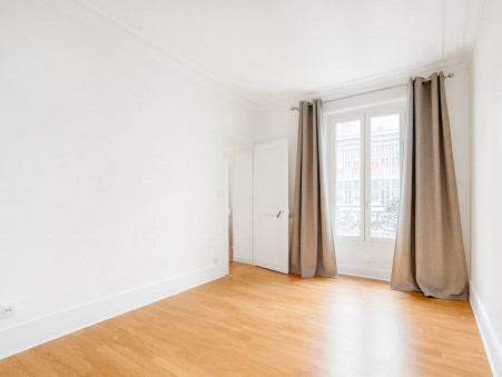 Appartement sur Paris 17eme Arrondissement ; 2 075 &euro;  ; Location Réf. MON450