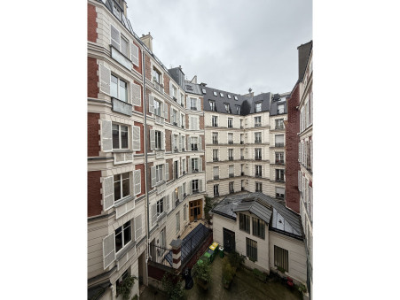 Appartement sur Paris 17eme Arrondissement ; 2 075 &euro;  ; Location Réf. MON450