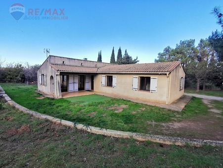 A louer maison 899 &euro;  Floure