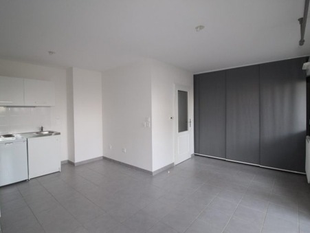 Appartement 475 &euro;  Réf. 01666-IMMOLYS_ Chevigny Saint Sauveur