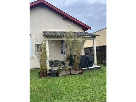 Maison 1 190 &euro;  Réf. MAI-LCN-35-166 Bordeaux