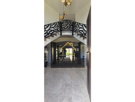 A vendre maison Chartres 28000; 747 990 &euro; 