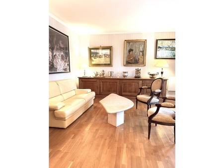 Appartement 190 000 &euro;  Réf. VA22188-IMMOLYS_ Dijon