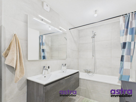 Appartement sur Saint Louis ; 1 900 &euro;  ; Location Réf. LA2525-ASTRA_4020