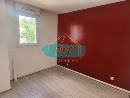 A louer appartement Louvres 95380; 825 &euro; 