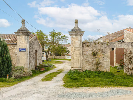 Maison 163 525 &euro;  sur Le Château-d'Oléron (17480) - Réf. 3740
