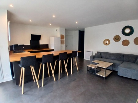 Appartement 1 200 &euro;  Réf. 1635-VALERE95150_1635 Taverny