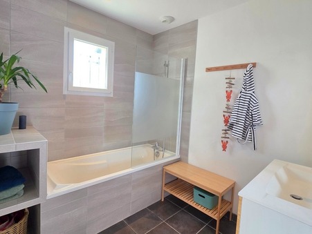 Vente maison 309 000 &euro;  Epervans