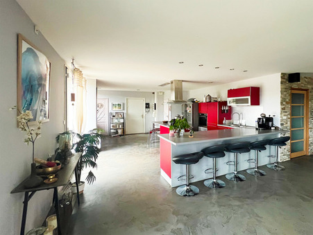 A vendre appartement Saint Victor Malescours 43140; 205 000 &euro; 