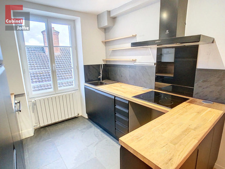 A louer appartement 1 060 &euro;  Fontainebleau