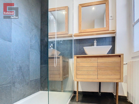 A louer appartement 1 060 &euro;  Fontainebleau