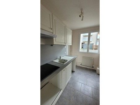 Appartement 750 &euro;  sur Dijon (21000) - Réf. 2083-IMMOLYS_2083