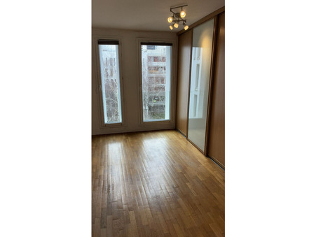 A louer appartement Paris 75013; 1 258 &euro; 