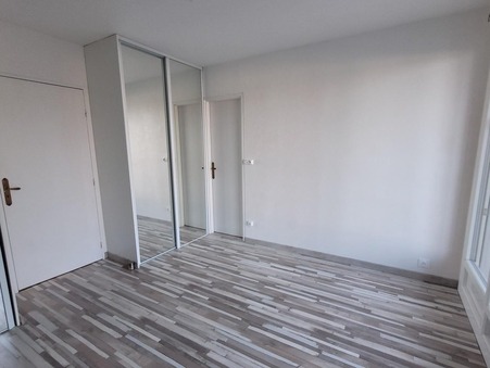 Appartement 850 &euro;  Réf. LA22227-IMMOLYS_2080 Saint Apollinaire