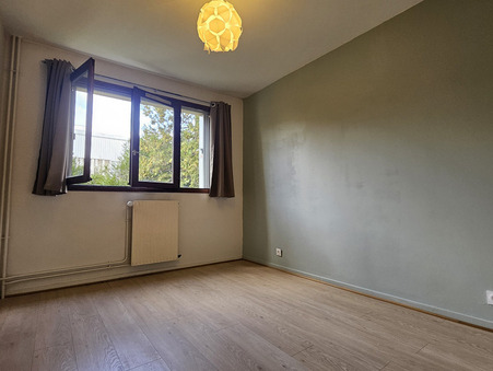 A louer appartement Avon 77210; 917 &euro; 