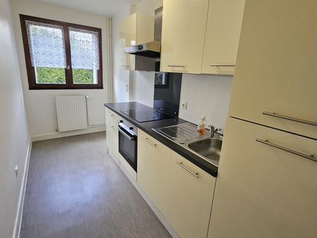 Appartement 917 &euro;  Réf. 819 Avon