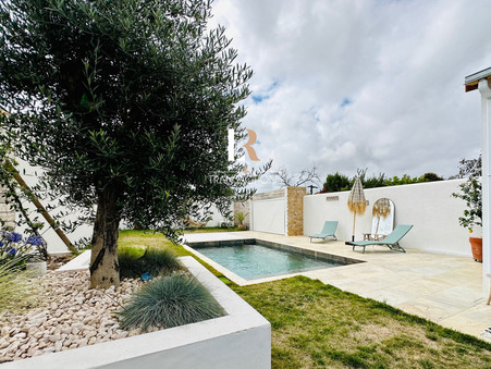 Vente Maison La Rochelle Réf. A10519 - Slide 1