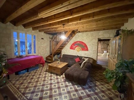 Maison sur St Vincent en Bresse ; 312 000 &euro; ; A vendre Réf. 4955