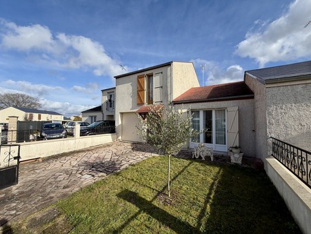 Vente maison 210 000 &euro;  Saint Pierre Lès Nemours