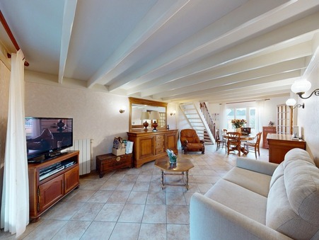 Maison sur Saint Pierre Lès Nemours ; 210 000 &euro;  ; A vendre Réf. 217556