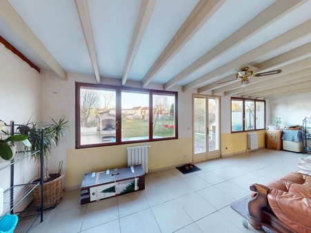 A vendre maison Saint Pierre Lès Nemours 77140; 210 000 &euro; 