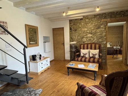 Maison sur Font-Romeu-Odeillo-Via ; 439 000 &euro;  ; Vente Réf. DM889-86748644