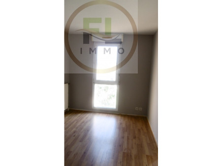 Location appartement Acheres 78260; 854 &euro; 