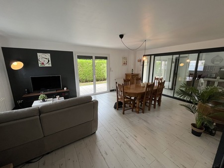 A vendre maison Longvic 21600; 337 000 &euro; 