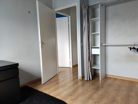 A louer appartement 900 &euro;  Loos