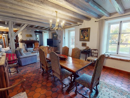 Maison sur Chenou ; 325 000 &euro;  ; Vente Réf. 217754