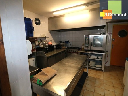 Vente local 530 000 &euro;  Dole