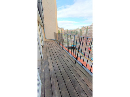 Appartement 795 &euro;  Réf. 102CRSJU3 Marseille