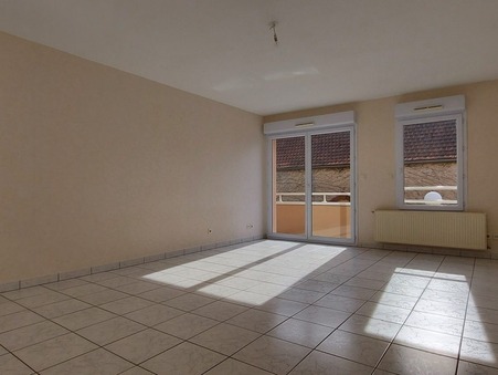 A louer appartement 810 &euro;  Longvic