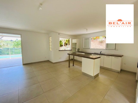 Maison sur Le Vauclin ; 1 834 &euro;  ; A louer Réf. LM1746-BLA97_2621