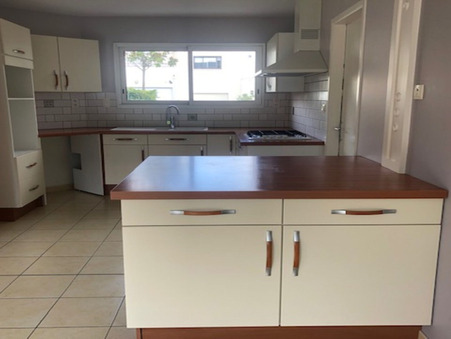 A louer maison Chantepie 35135; 1 384 &euro; 