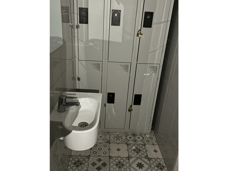 A louer local commercial 9 000 &euro;  Paris