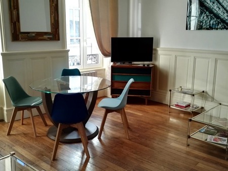 Appartement 760 &euro;  sur Beaune (21200) - Réf. 2086*-IMMOLYS_2086