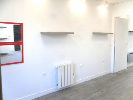 A vendre local professionnel Gretz Armainvilliers 77220; 102 600 &euro; 