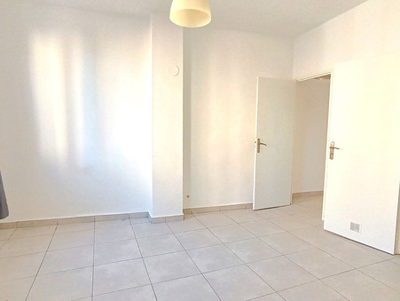 A louer appartement 450 &euro;  Marseille