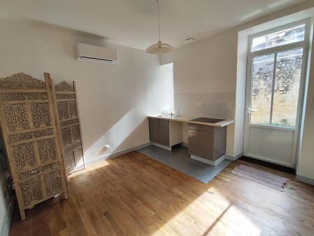Appartement 570 &euro;  sur Poitiers (86000) - Réf. 09202903
