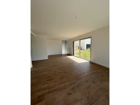 A louer maison 1 178 &euro;  Melesse