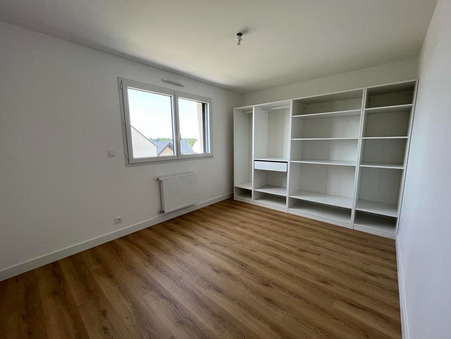 A louer maison 1 178 &euro;  Melesse