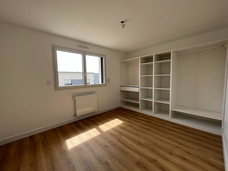 A louer maison 1 178 &euro;  Melesse