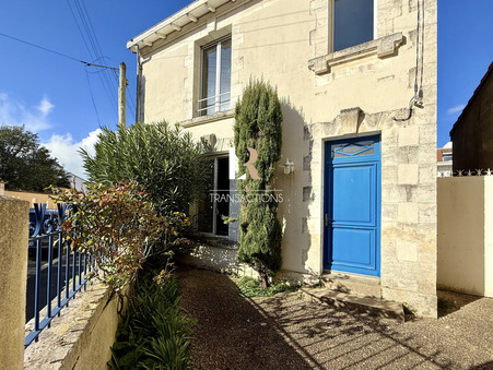 Vente Maison La Rochelle Réf. A10521 - Slide 1